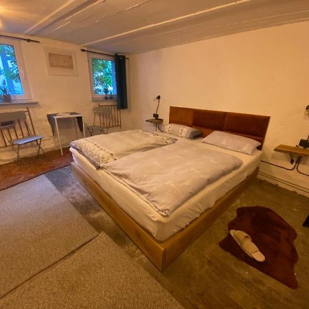 Art Boutique Budget Apartment Im Hinterhof Menden Altstadt Exterior foto